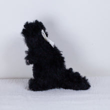 Load image into Gallery viewer, Sate - Small chilling cat doll
