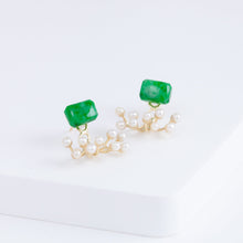Load image into Gallery viewer, Fairy maw sit sit and pearl earrings [Limited Edition]
