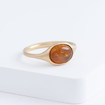 Maxi Yui brown tourmaline ring