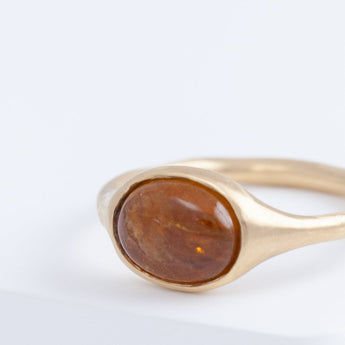 Maxi Yui brown tourmaline ring