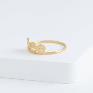 Diamond three smile ring