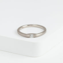 Load image into Gallery viewer, Unite white gold ring with radiant cut diamond
