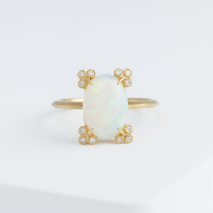 Spread Australian opal ring
