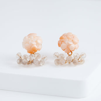 Fairy small momoiro coral and rose quartz earrings [limited edition]