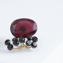 Load image into Gallery viewer, Fairy garnet and black spinel earrings
