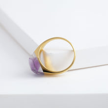 Load image into Gallery viewer, Mini rock crystal bi-color amethyst ring
