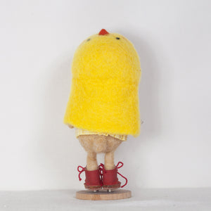 Fluffy - large yellow poncho Poodle doll [Kolekto Special]