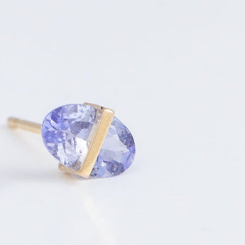 Band oval tanzanite studs