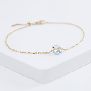 Band one-of-a-kind rectangular aquamarine bracelet