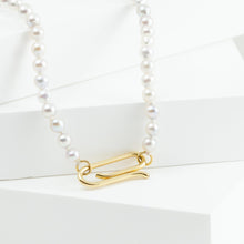 Load image into Gallery viewer, Akoya pearl necklace with clip clasp
