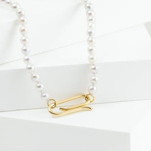 Akoya pearl necklace with clip clasp