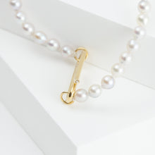 Load image into Gallery viewer, Akoya pearl necklace with clip clasp
