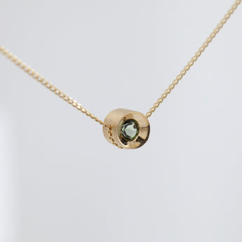 Spot tourmaline necklace