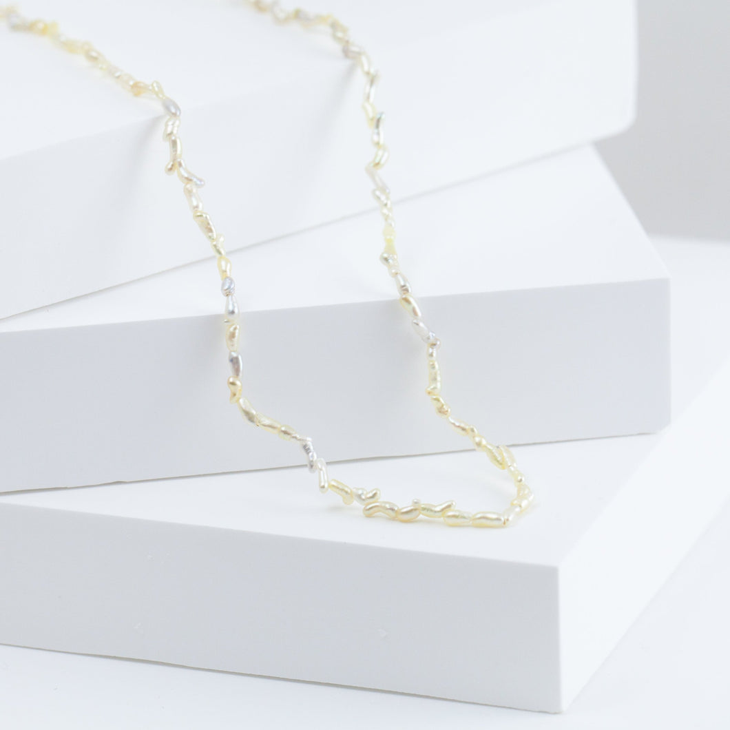 Sazare thin akoya pearl necklace