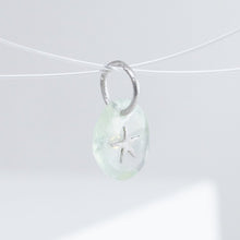 Load image into Gallery viewer, Starfish prehnite pendant
