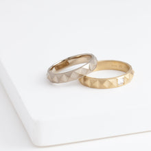 Load image into Gallery viewer, Studs champagne gold ring
