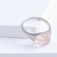 Load image into Gallery viewer, Mini rock rose quartz ring - silver
