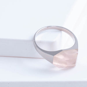 Mini rock rose quartz ring - silver