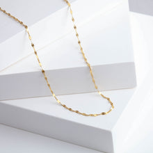 Load image into Gallery viewer, Pressed gold chain (80cm)
