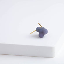 Load image into Gallery viewer, Small Grape Chalcedony earring

