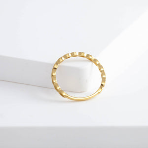 Repeat small oval ring