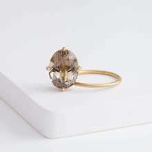 Load image into Gallery viewer, Fall in drop smoky quartz ring
