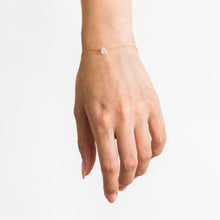 Load image into Gallery viewer, Rough stone diamond quartz bracelet - Kolekto 
