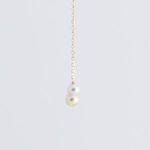 Baby akoya pearl twin pearl drop earrings - Kolekto 