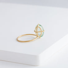 Load image into Gallery viewer, Fall in drop green amethyst ring - Kolekto 
